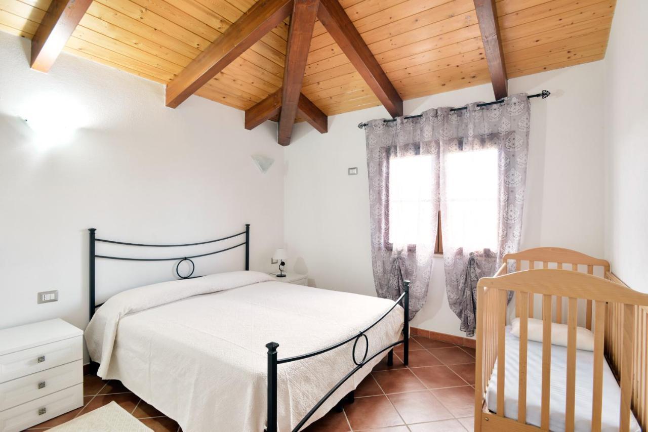 Sa Mandracchina Guest House Olmedo Ngoại thất bức ảnh