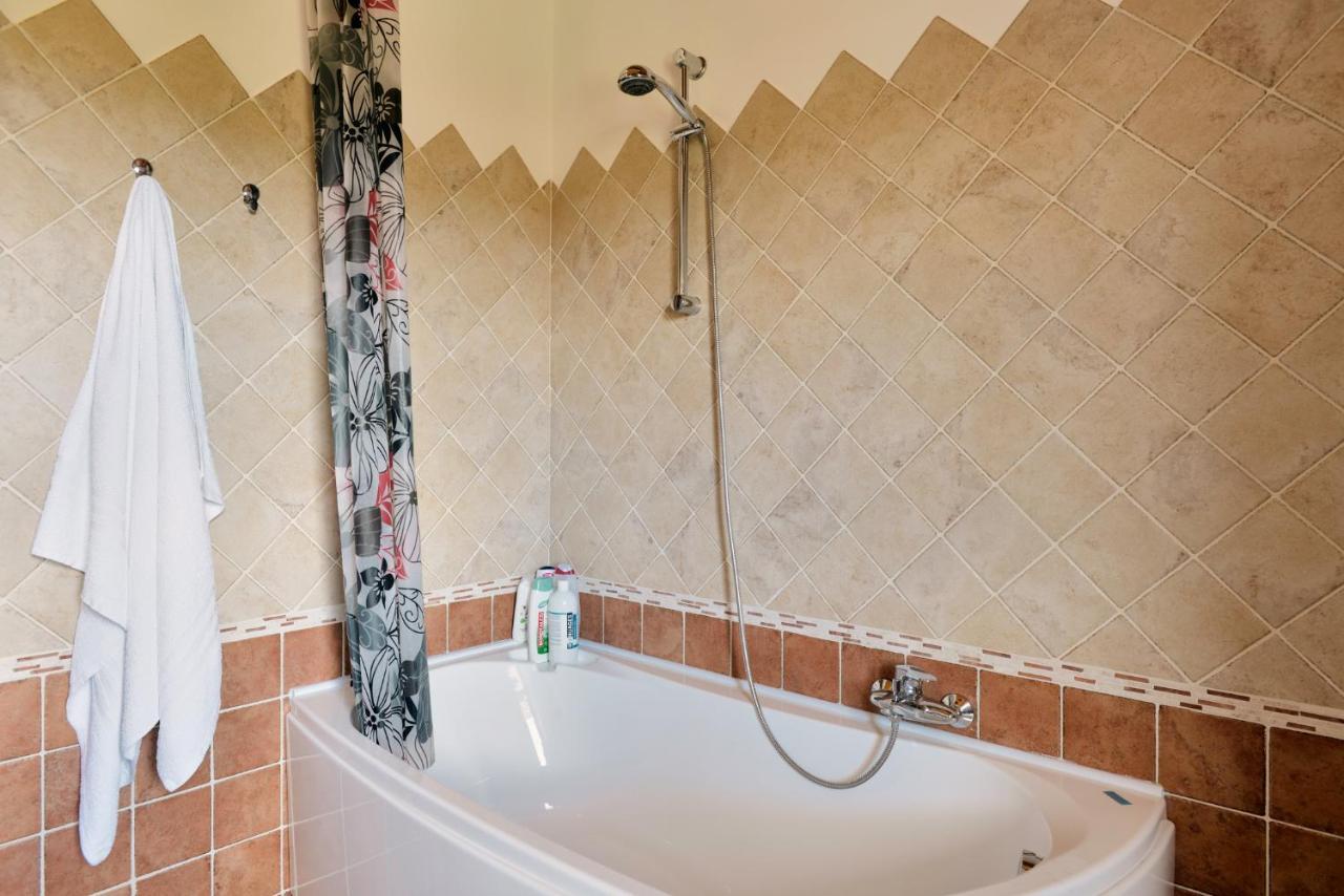Sa Mandracchina Guest House Olmedo Ngoại thất bức ảnh